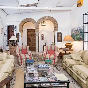 https://juderia-suites.es-andalucia.com